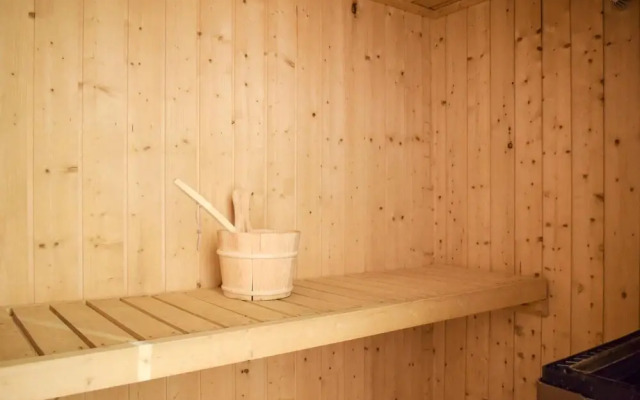 Nice Home in Hovland With 8 Bedrooms and Sauna