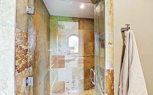 1633 La Jolla - 4 Br Home