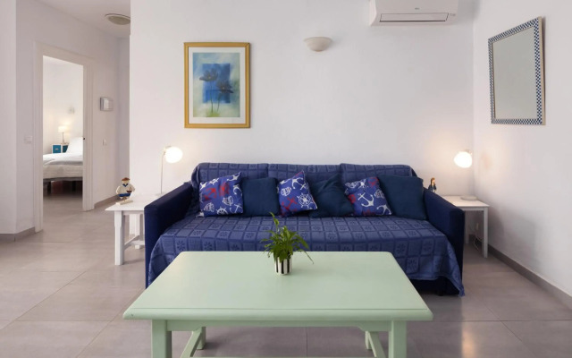 Bright spacious 1 bed apartment