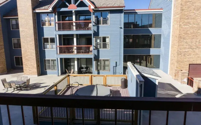 River Mtn Lodge E307