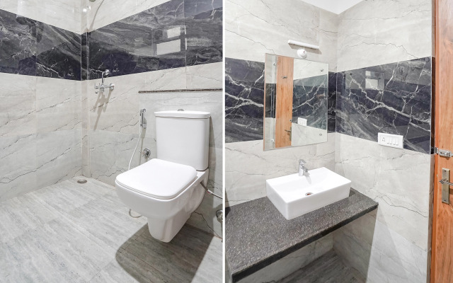 Fabhotel Sirtaj Suites