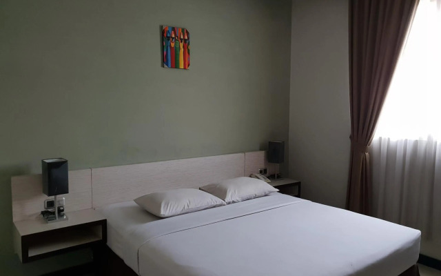 N3 Hotel Zainul Arifin