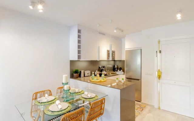 Iris Tropical Garden Banús Suite Apartment