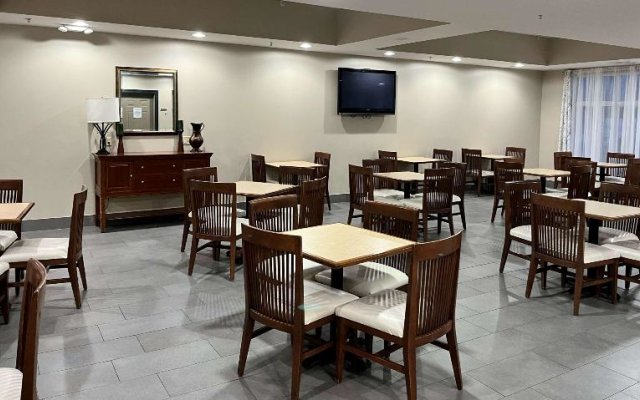 Country Inn And Suites By Radisson, Harrisburg At Un