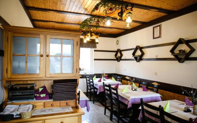 Guest House Vila Moj Mir
