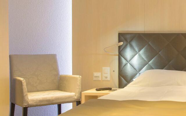 Hine Adon Apart Hotel Bern-Airport