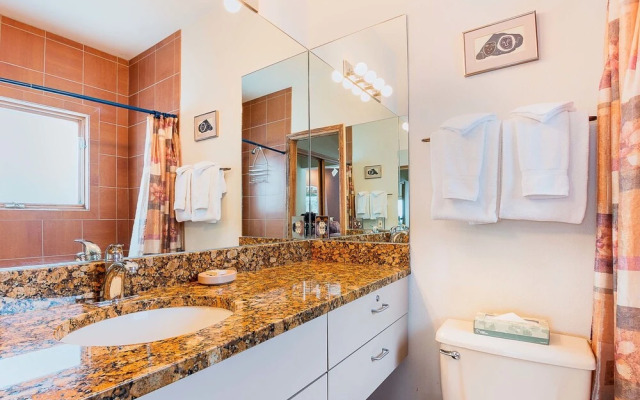 Antlers Lodge by ResortQuest