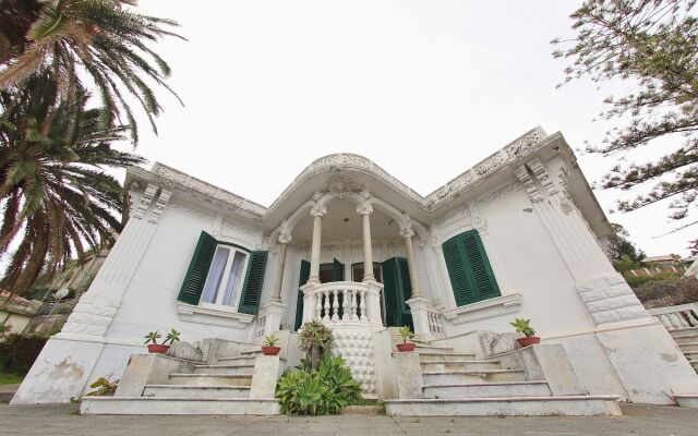 Town House Messina Paradiso