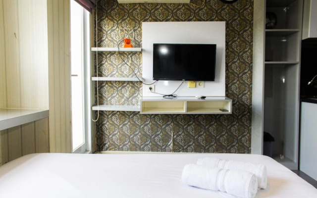 Minimalist and Cozy Studio Bintaro Icon Apartment