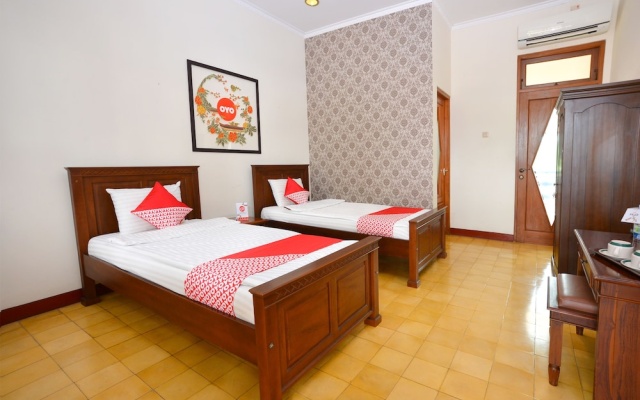 Kotagede Heritage Homestay – Guest Rooms – Yogyakarta