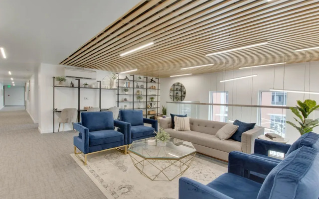 Stay Alfred at The Fowler