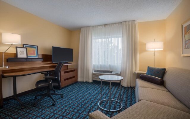 Comfort Inn & Suites