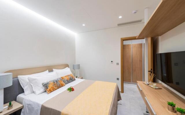 Suite Erifilli