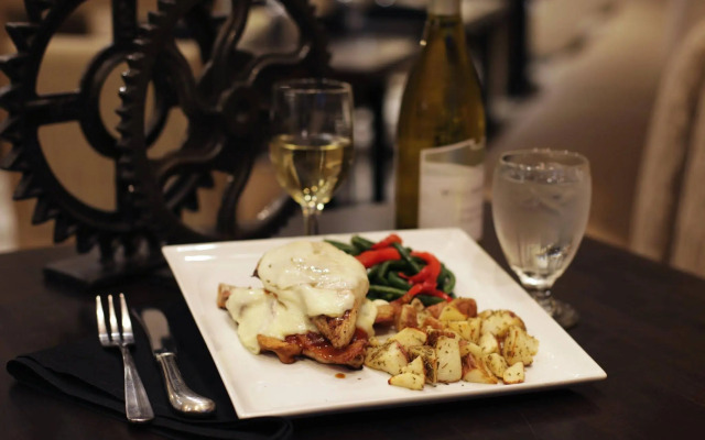 Holiday Inn Phoenix - Chandler by IHG