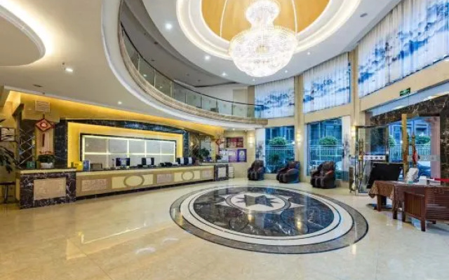 Kunming Hongrun Hotel (Kunming Railway Station MixC Branch) – Lobby – Kunming