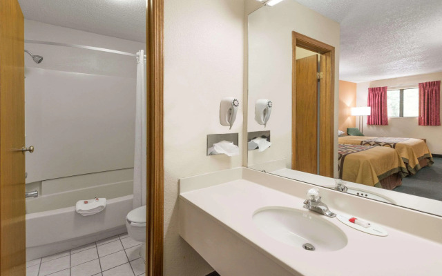 WestSpring Inn