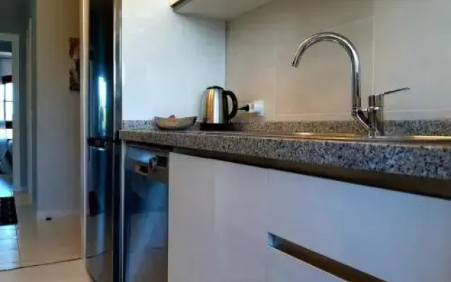 ☆Stylish 2BR with views to the sea & near golf