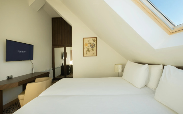 Eurostars Royal Tanau