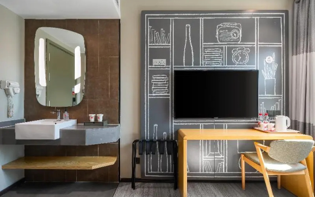 Ibis Hotel (Shenzhen Daxin Subway Station) – Guest Rooms – Shenzhen