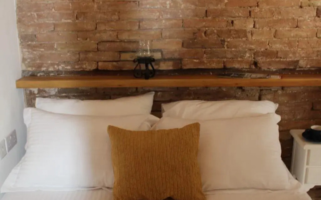 pedieos guest house