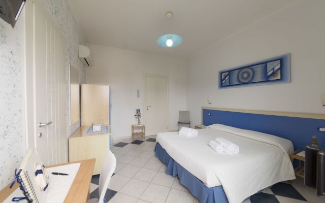 LewisRooms Poetto Beach Cagliari