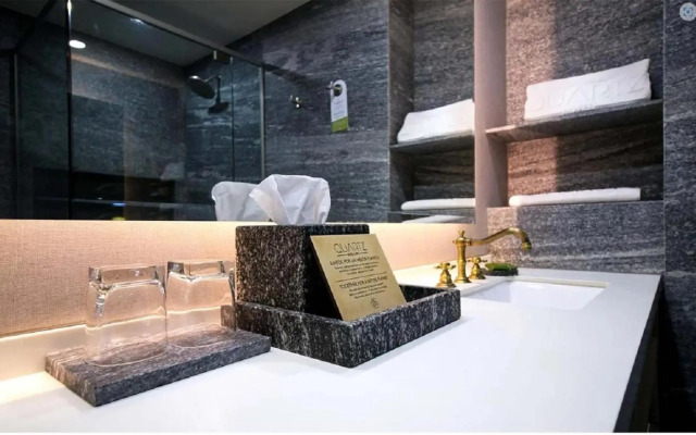 Quartz Care Hotel & Spa Tijuana