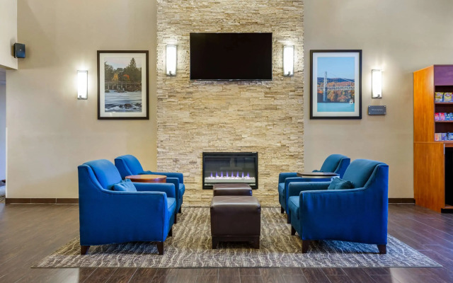 Comfort Suites Dover