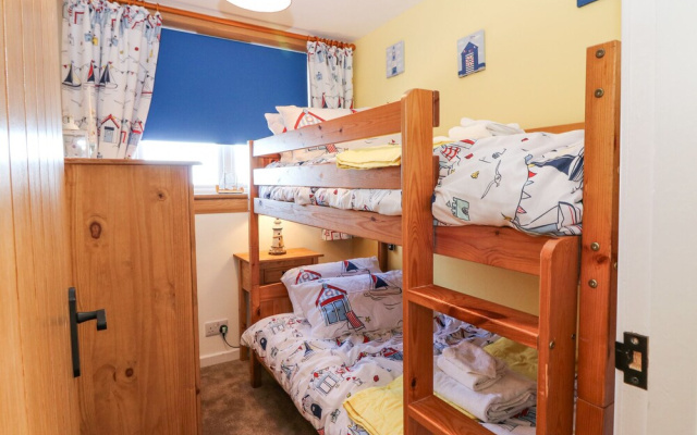 Periwinkle Cottage