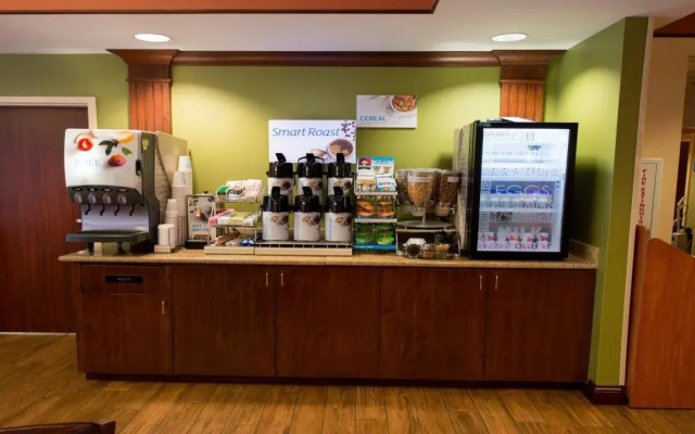 Holiday Inn Express Hotel & Suites Dayton-Centerville by IHG