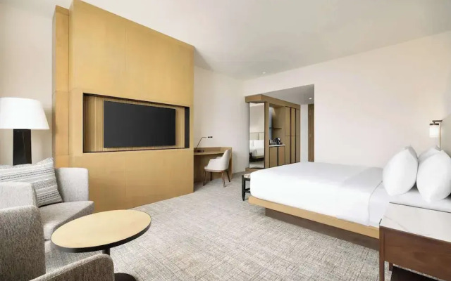 Hotel Santiago, Curio Collection by Hilton