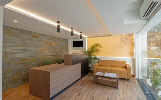 Treebo Premium Vapr Ashok Nagar