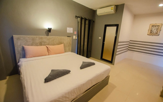 The Rest Hotel