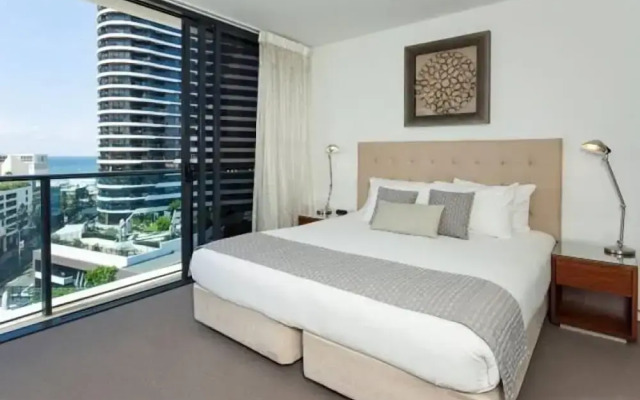 The Oracle Broadbeach 906
