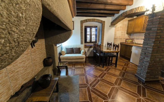 Apartamentos Rurales La Solana