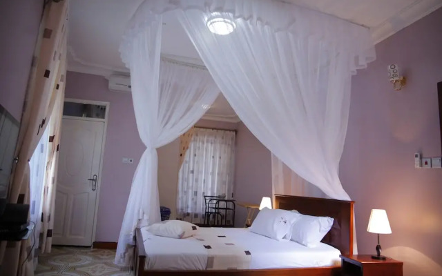Crystal Hotel Apartments Entebbe