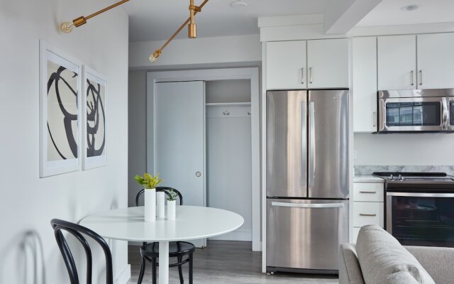 Bi-level 1br In Downtown Crossing By Sonder