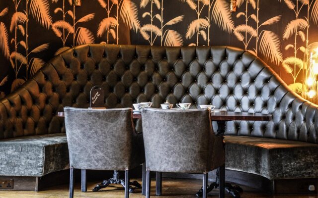 Hardwick Hall Hotel