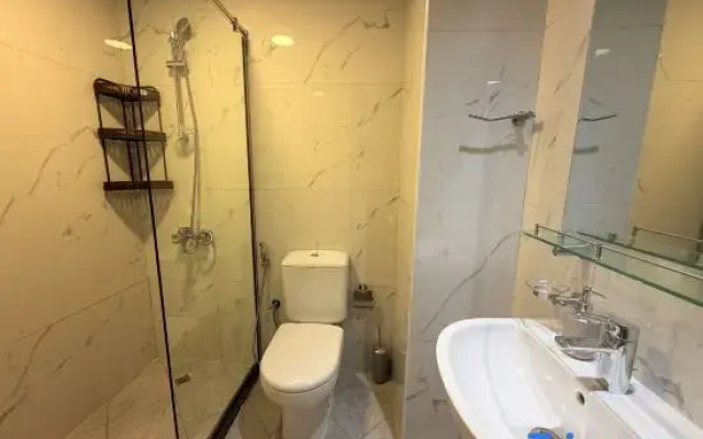 Premium Stay in SBK Dubai - Female Only