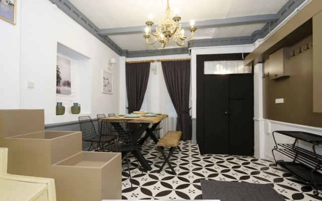 Stylish Triplex House Balat