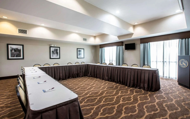 Comfort Suites Johnson City near University