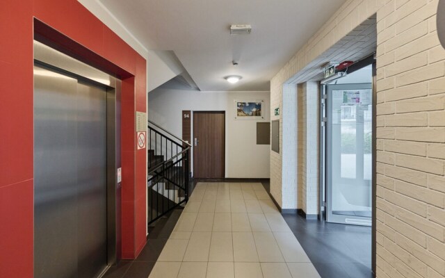 Sunny Studio Krakowska by Renters