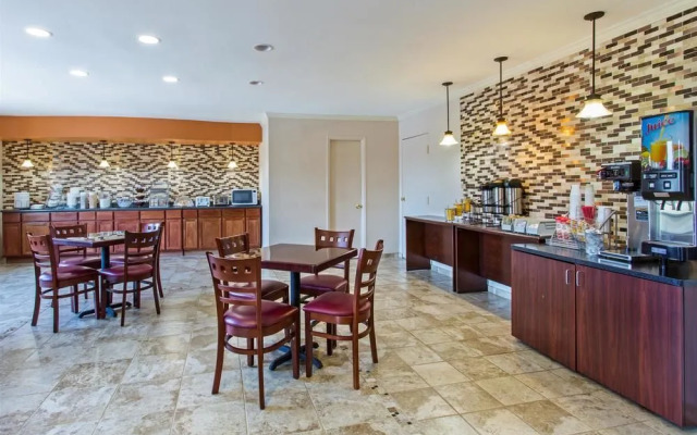 Days Inn by Wyndham Manassas Battlefield