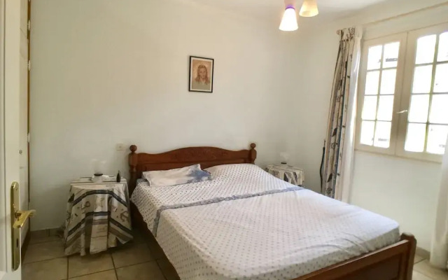 Villa Provence Pool & View