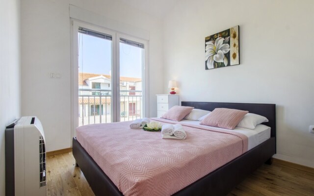 Apartments Lenija
