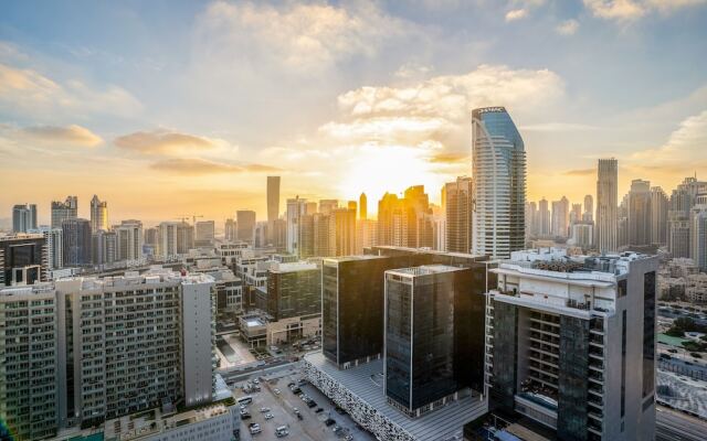 Tanin - Fabulous Apt With Burj Khalifa View From Balcony