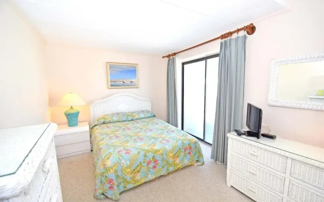Diamond Beach 414 3 Bedroom Condo by RedAwning