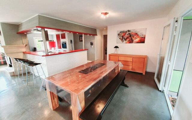 Les Ecuries Deroumard