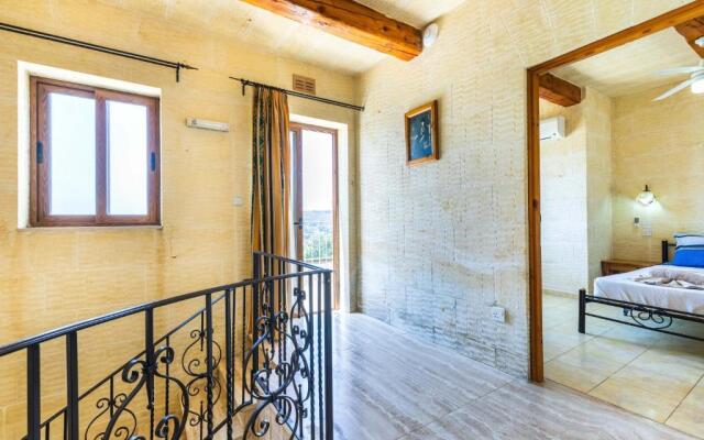 Ta Guljetta 4 Bedroom Villa With Private Pool