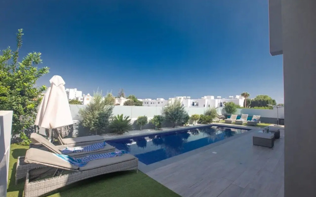 Protaras Holiday Villa Bp6