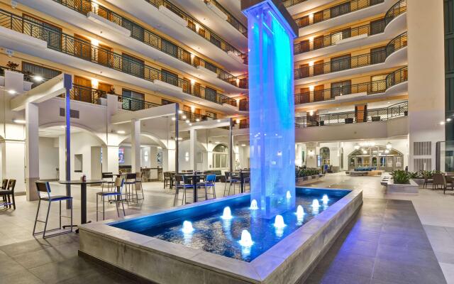 Embassy Suites by Hilton Miami International Airport